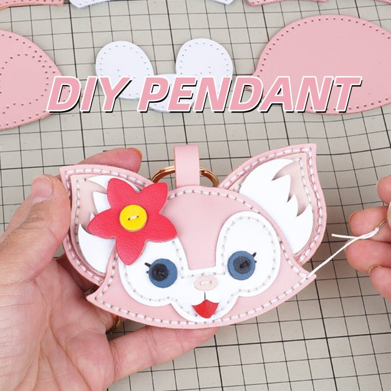 DIY Leather Keychain Kit – Handmade Genuine Leather Craft Set for Beginners with Video Tutorial
