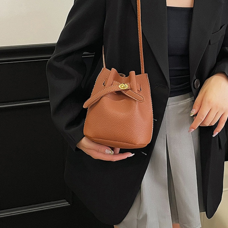 DIY PU Leather Mini Shoulder Bag Kit for Beginners – Handmade Crossbody Purse Sewing Kit with Video Tutorial