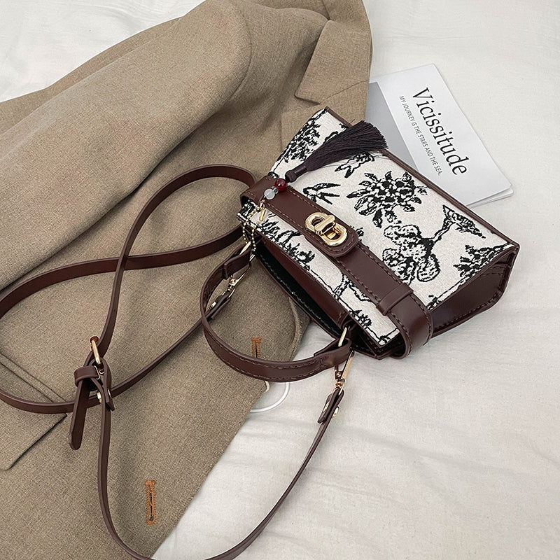 DIY PU Leather Crossbody Bag Kit for Beginners – Handmade Shoulder Bag Sewing Kit with Pre-Cut Materials & Video Tutorial