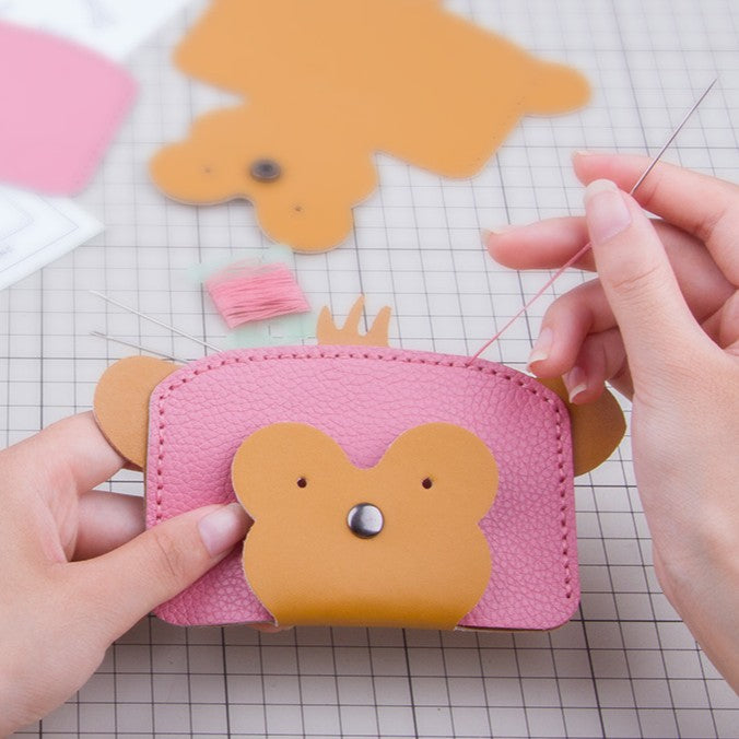 DIY Monkey Leather Card Holder Kit for Beginners – Cute Handmade Cowhide Card Wallet with Video Tutorial & Complete Sewing Kit