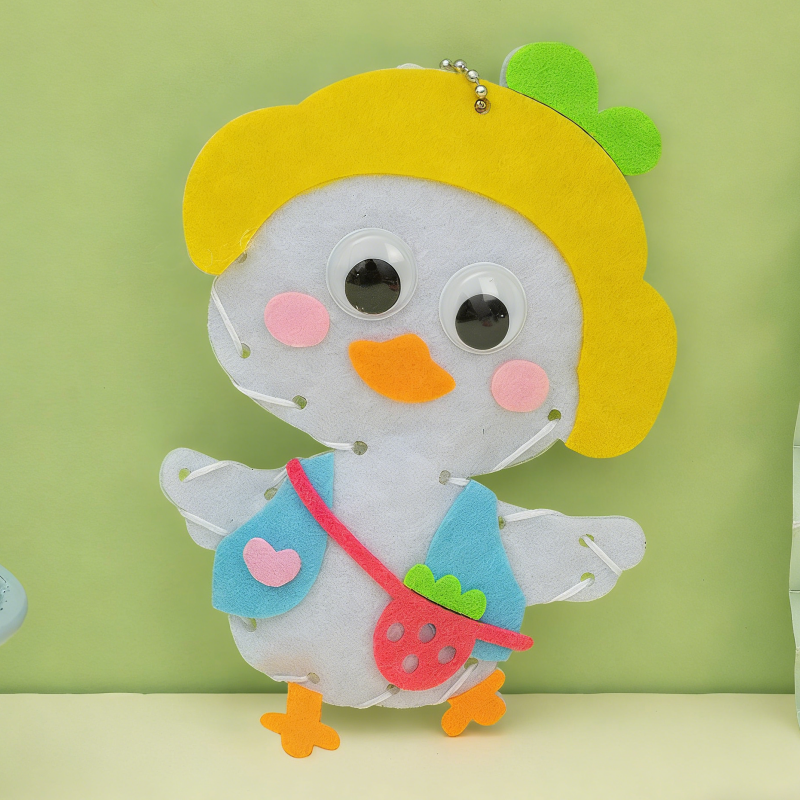 DIY Kids Sewing Craft Kit | Educational Felt Hanging Ornament Set | Montessori Early Learning Hand-Sewing Toy for Children
