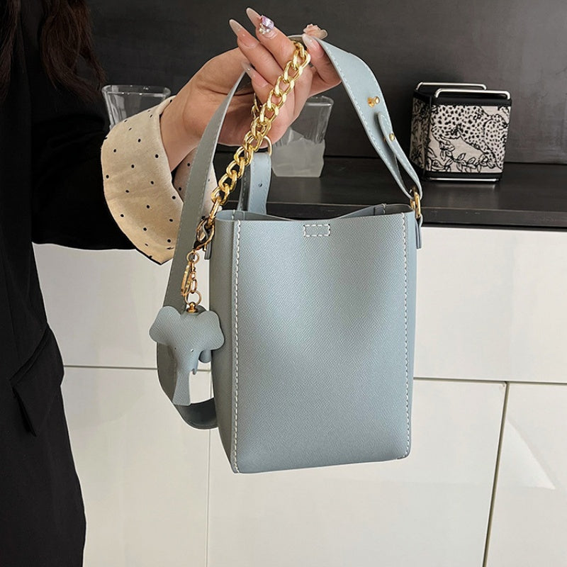DIY PU Leather Shoulder Bag Kit for Beginners – Handmade Crossbody Purse Sewing Kit with Pre-Cut Leather & Video Tutorial