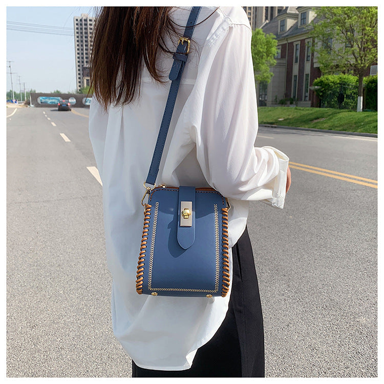 DIY PU Leather Crossbody Bag Kit for Beginners – Handmade Shoulder Bag Sewing Kit with Pre-Cut Materials & Video Tutorial