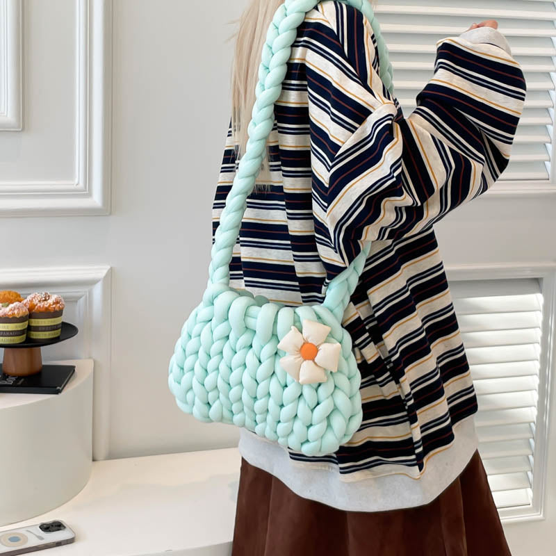 DIY Crochet Shoulder Bag Kit for Beginners – Handmade Yarn Crossbody Purse Craft Set with Tools & Video Tutorial