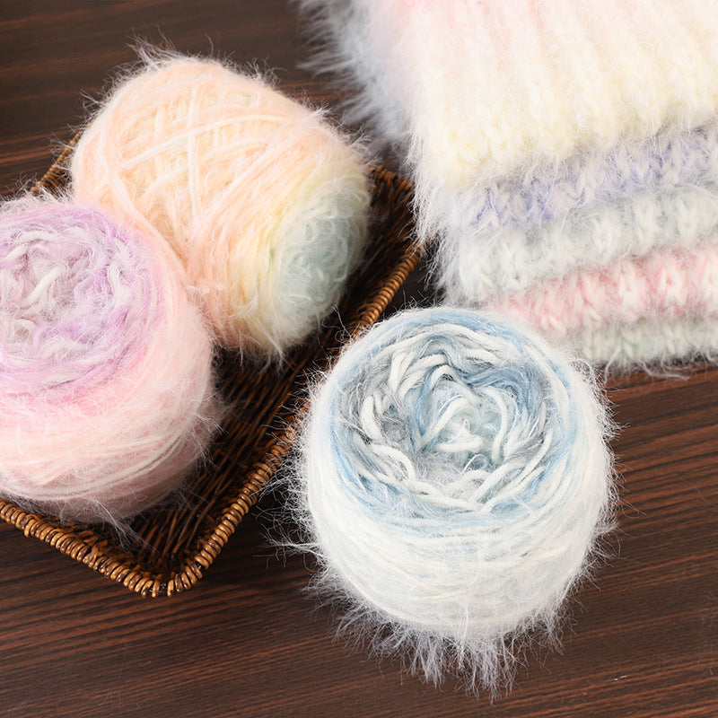 DIY Gradient Fuzzy Scarf Knitting Kit for Beginners – Soft Long Fur Yarn Scarf Craft Set with Video Tutorial