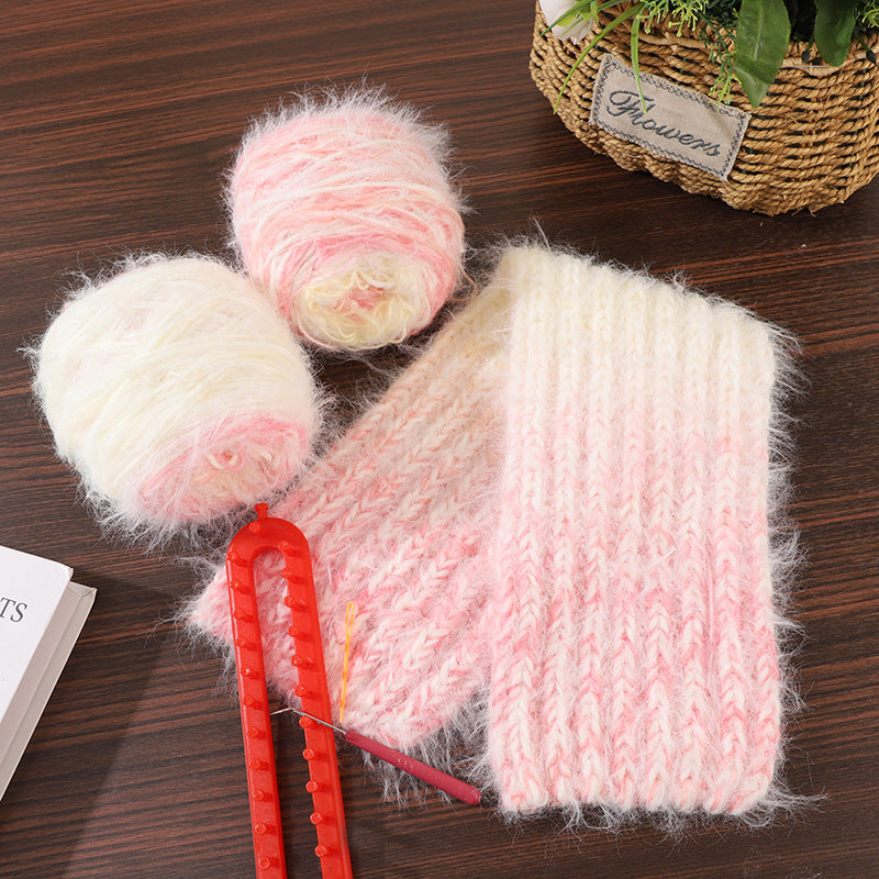 DIY Gradient Fuzzy Scarf Knitting Kit for Beginners – Soft Long Fur Yarn Scarf Craft Set with Video Tutorial