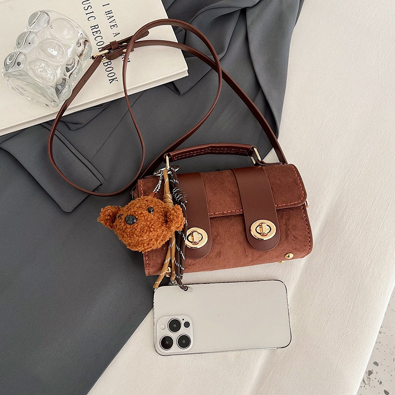 DIY Suede Leather Shoulder Bag Kit for Beginners – Handmade Crossbody Purse Sewing Kit with Pre-Cut Materials & Video Tutorial