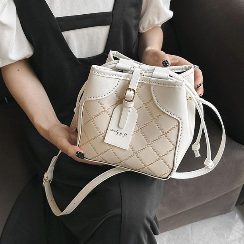 DIY PU Leather Shoulder Bag Kit – Beginner-Friendly Handmade Crossbody Bag Craft Set with Video Tutorial (4 Colors, Easy Sewing Kit)