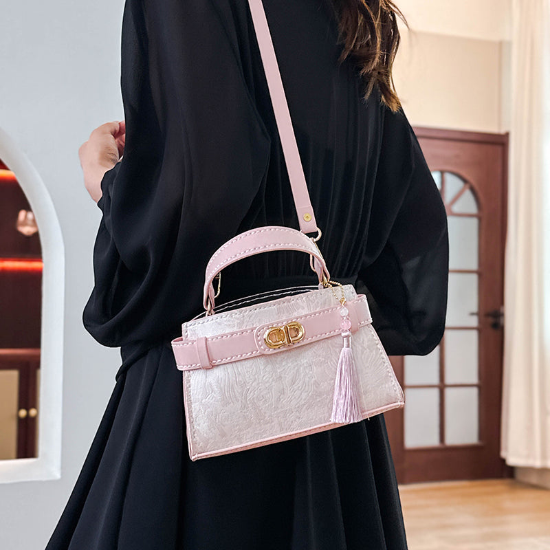 DIY PU Leather Crossbody Bag Kit for Beginners – Handmade Shoulder Bag Sewing Kit with Pre-Cut Materials & Video Tutorial