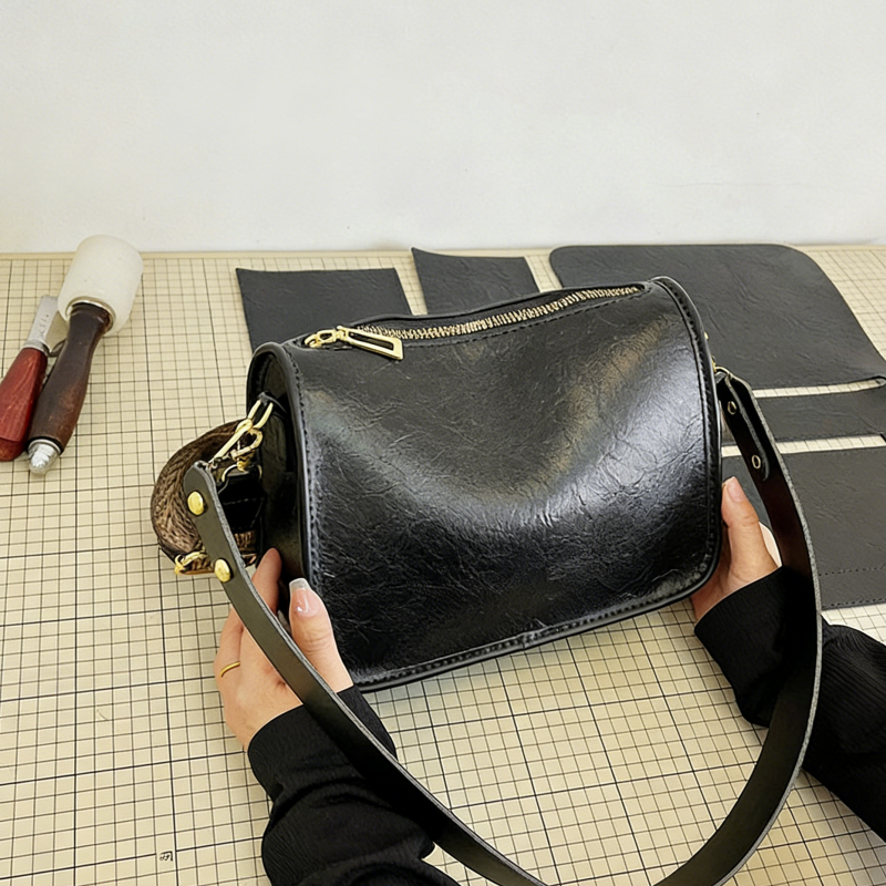 DIY PU Shoulder Bag Kit – Beginner-Friendly 8-Minute Handmade Craft Set | Pre-Cut Materials | Crossbody / Handbag / Tote Gift for Women