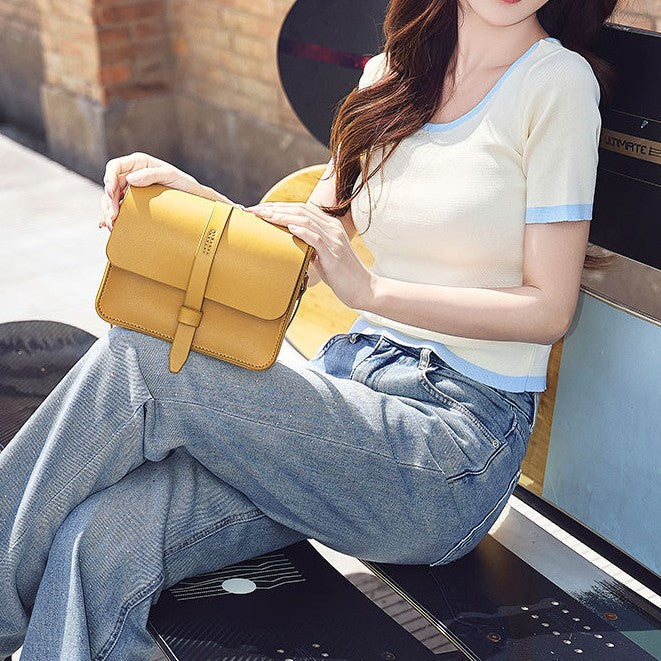 DIY Leather Envelope Crossbody Bag Kit for Beginners – Handmade Cowhide Shoulder Purse with Video Tutorial, Pre-Cut Sewing Craft Set