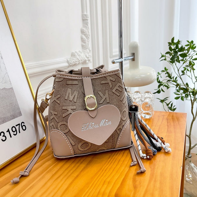 DIY PU Leather Crossbody Bag Kit for Beginners – Handmade Shoulder Bag Sewing Kit with Pre-Cut Leather Pieces & Video Tutorial