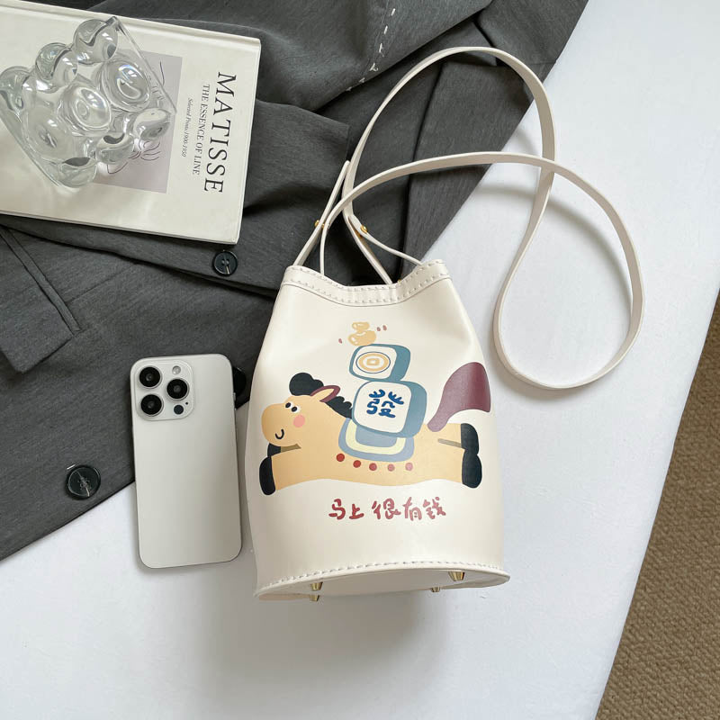 DIY PU Leather Bucket Bag Kit for Beginners – Handmade Crossbody Shoulder Bag Sewing Kit with Pre-Cut Materials & Video Tutorial