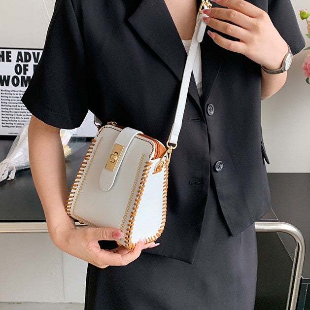 DIY PU Leather Crossbody Bag Kit for Beginners – Handmade Shoulder Bag Sewing Kit with Pre-Cut Materials & Video Tutorial