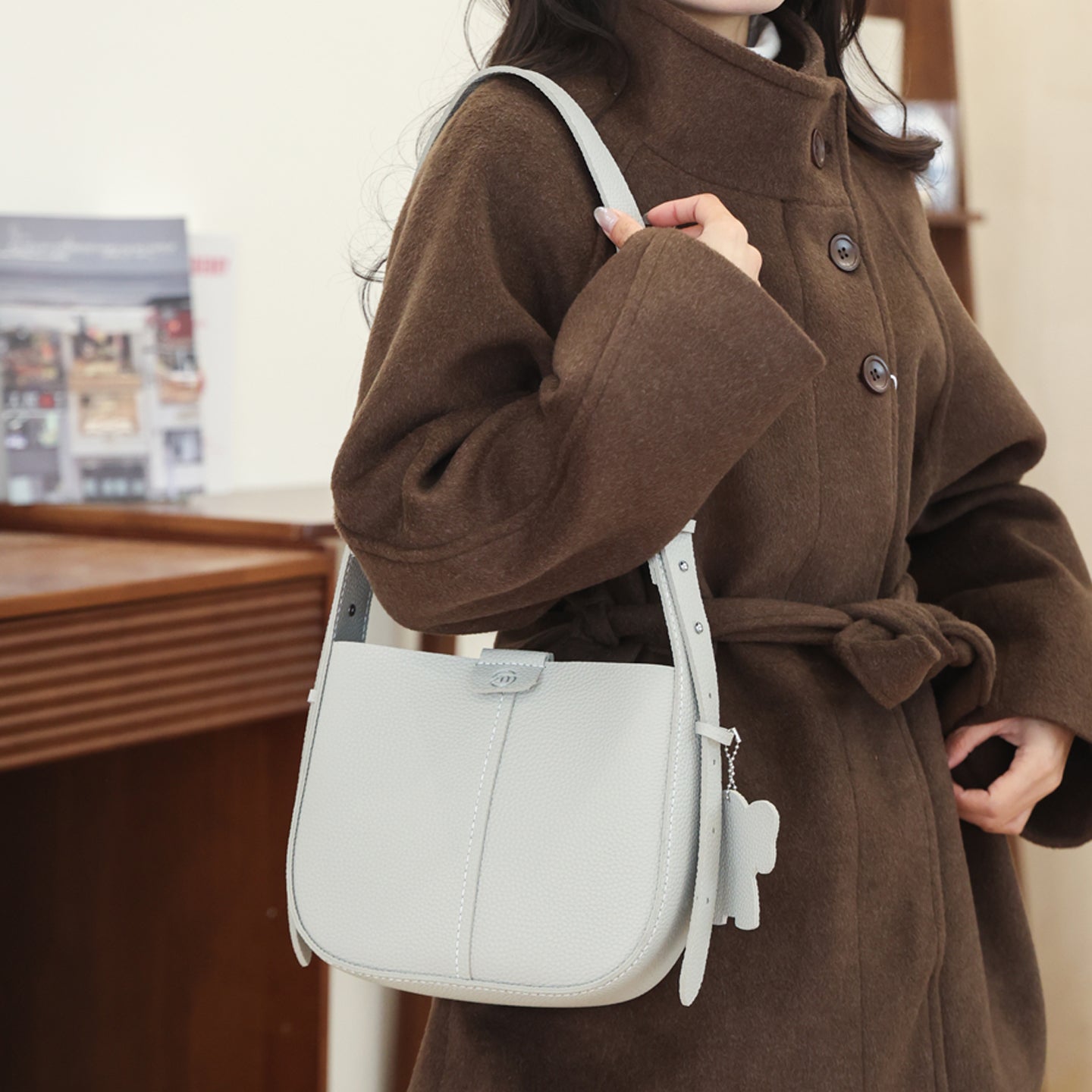 DIY PU Leather Crossbody Bag Kit for Beginners – Handmade Shoulder Handbag Sewing Kit with Pre-Cut Materials & Video Tutorial