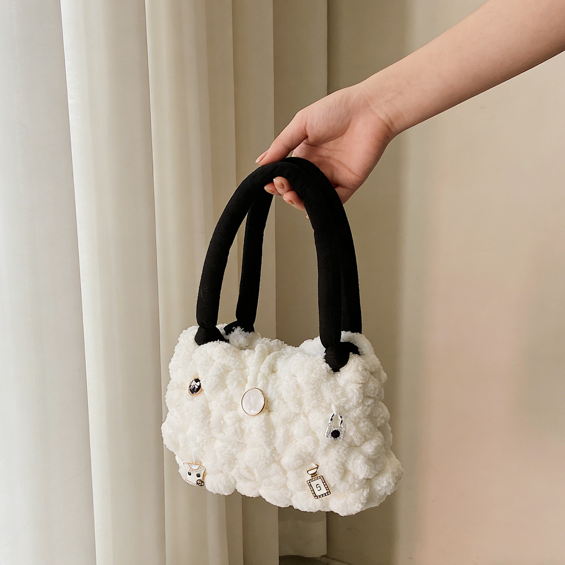 DIY Crochet Shoulder Bag Kit for Beginners – Handmade Cotton Yarn Crossbody Tote Bag Craft Kit with Video Tutorial