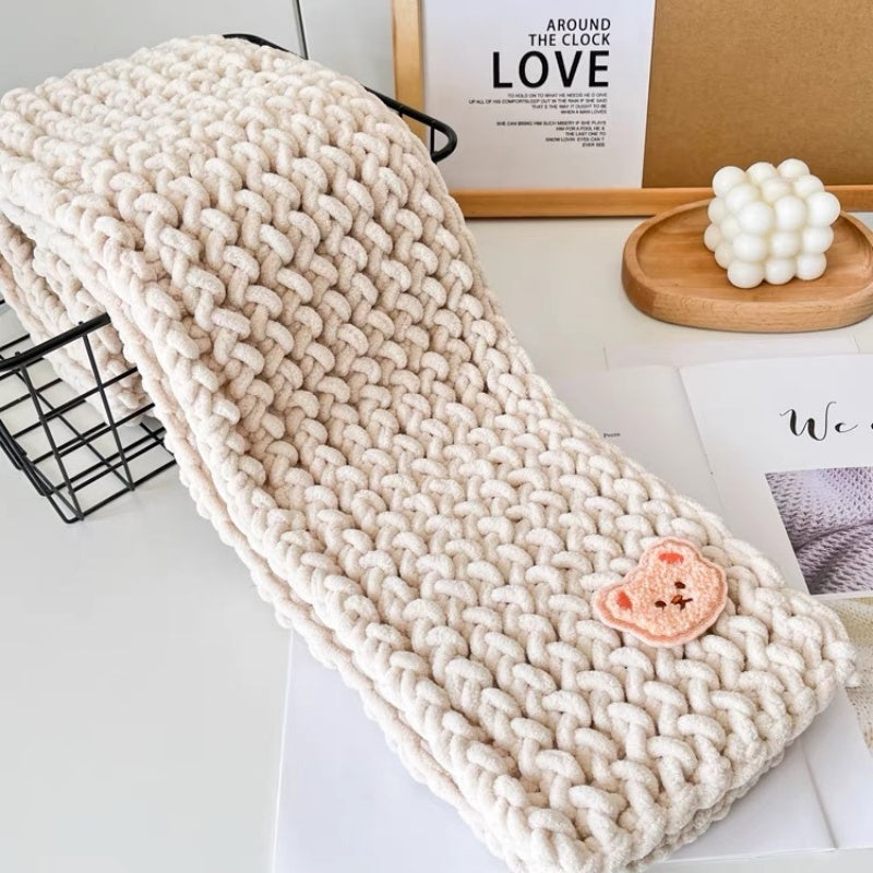 DIY Chunky Soft Yarn Knit Scarf Making Kit, Cute Bear Patch Warm Handmade Winter Scarf Craft Kit Multiple Color Options For Beginners