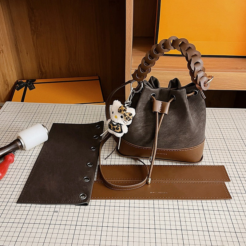 DIY PU Leather Tote Bag Kit for Beginners – Handmade Crossbody Handbag Sewing Kit with Pre-Cut Materials & Video Tutorial
