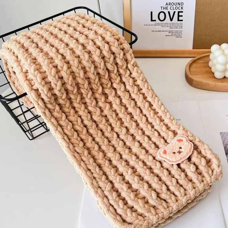 DIY Chunky Soft Yarn Knit Scarf Making Kit, Cute Bear Patch Warm Handmade Winter Scarf Craft Kit Multiple Color Options For Beginners