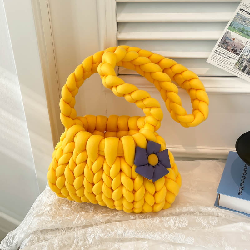 DIY Crochet Shoulder Bag Kit for Beginners – Handmade Yarn Crossbody Purse Craft Set with Tools & Video Tutorial