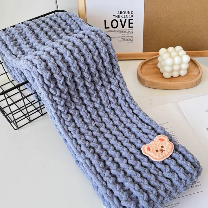 DIY Chunky Soft Yarn Knit Scarf Making Kit, Cute Bear Patch Warm Handmade Winter Scarf Craft Kit Multiple Color Options For Beginners