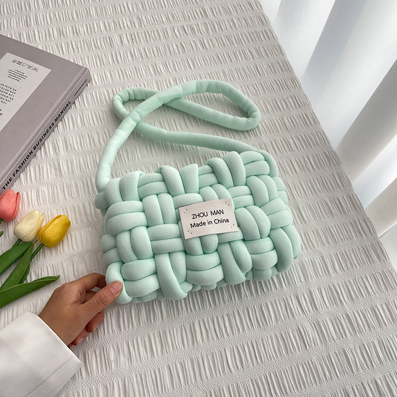 DIY Crochet Shoulder Bag Kit for Beginners | Handmade Soft Yarn Crossbody Bag Craft Set with Video Tutorial
