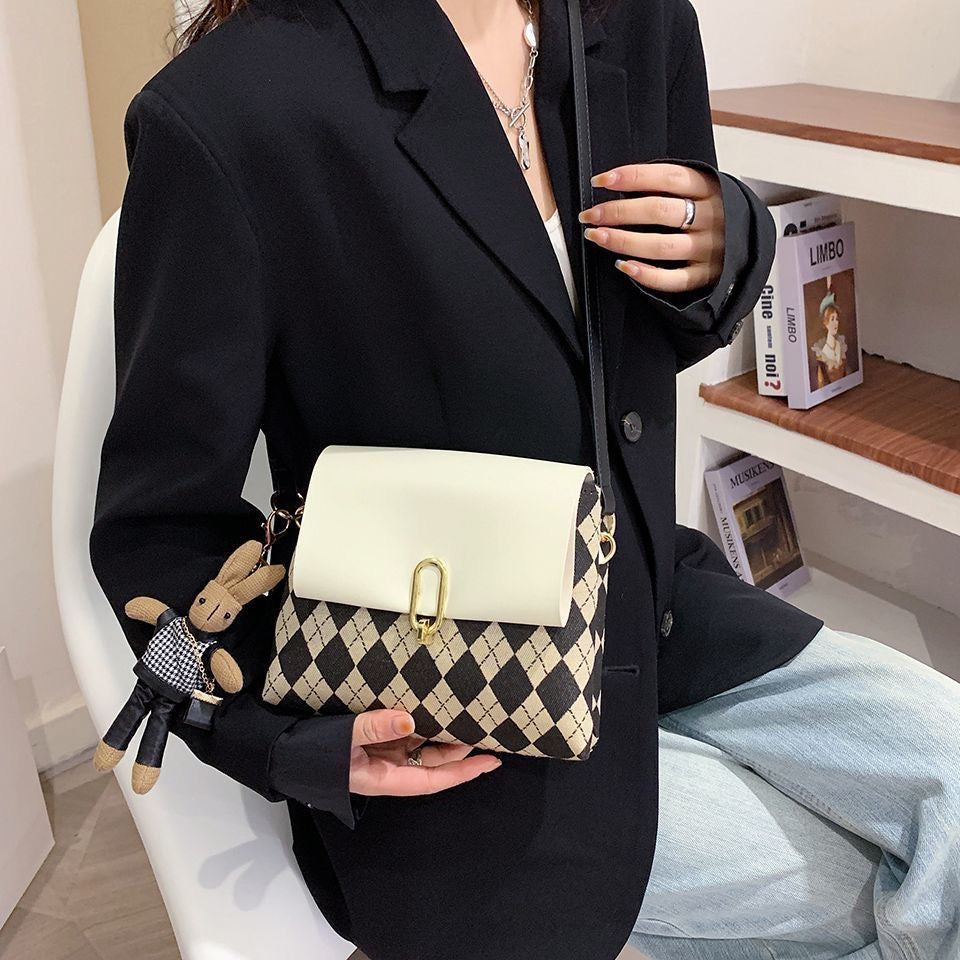 DIY Minimalist PU Shoulder Bag Kit – Beginner-Friendly 8-Minute Handmade Craft Set | Pre-Cut Materials | Black & White Crossbody Bag Gift for Women