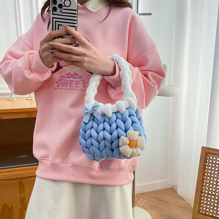 DIY Crochet Handbag Kit for Beginners – Handmade Tote Bag Craft Kit with Soft Yarn, Complete Materials & Video Tutorial
