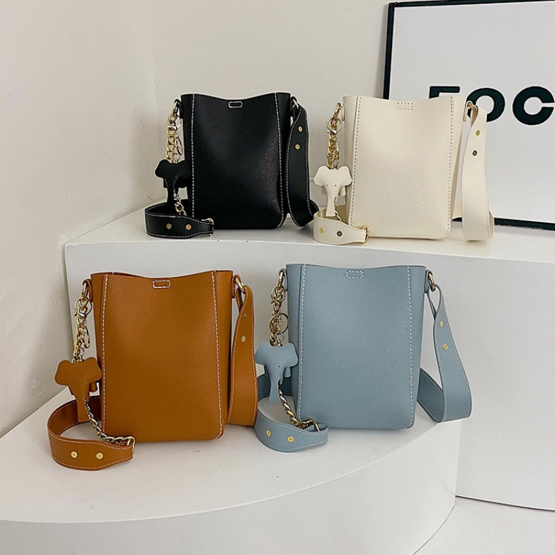 DIY PU Leather Shoulder Bag Kit for Beginners – Handmade Crossbody Purse Sewing Kit with Pre-Cut Leather & Video Tutorial