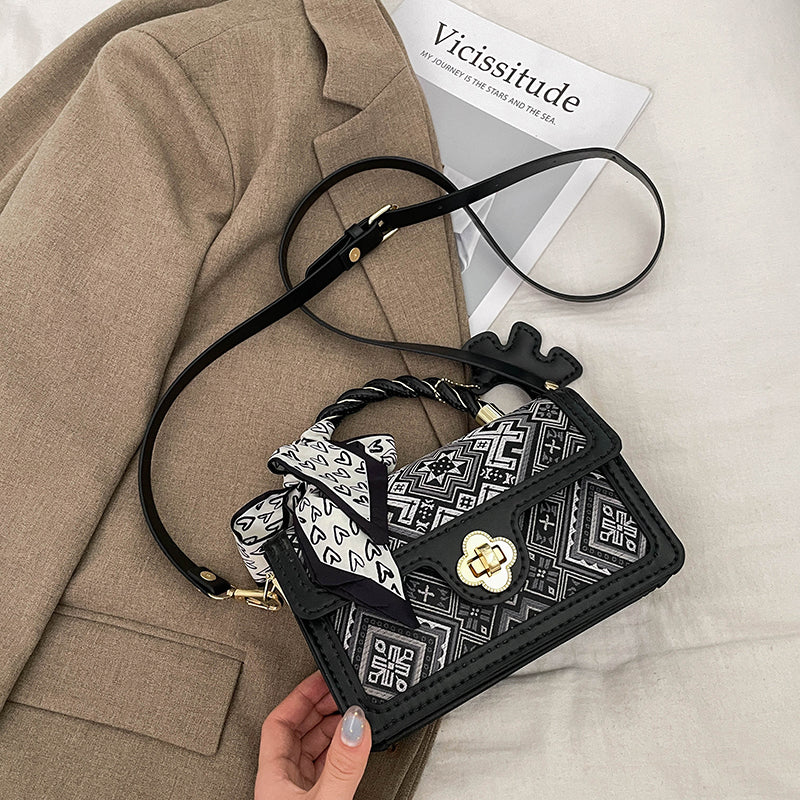DIY PU Leather Casual Women's Bag Kit – Handmade Shoulder, Crossbody & Tote Bag Sewing Kit for Beginners with Video Tutorial