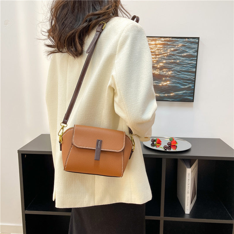 DIY PU Leather Shoulder Bag Kit for Beginners – Handmade Crossbody Purse Sewing Kit with Pre-Cut Materials & Video Tutorial