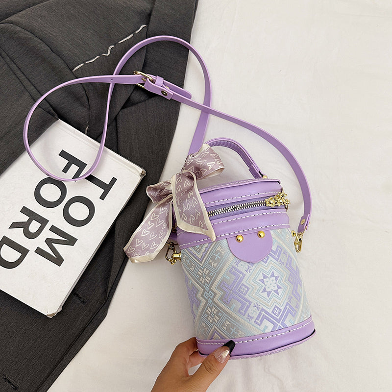 DIY PU Leather Bucket Bag Kit for Beginners – Handmade Shoulder & Crossbody Bag Sewing Kit with Pre-Cut Materials and Video Tutorial
