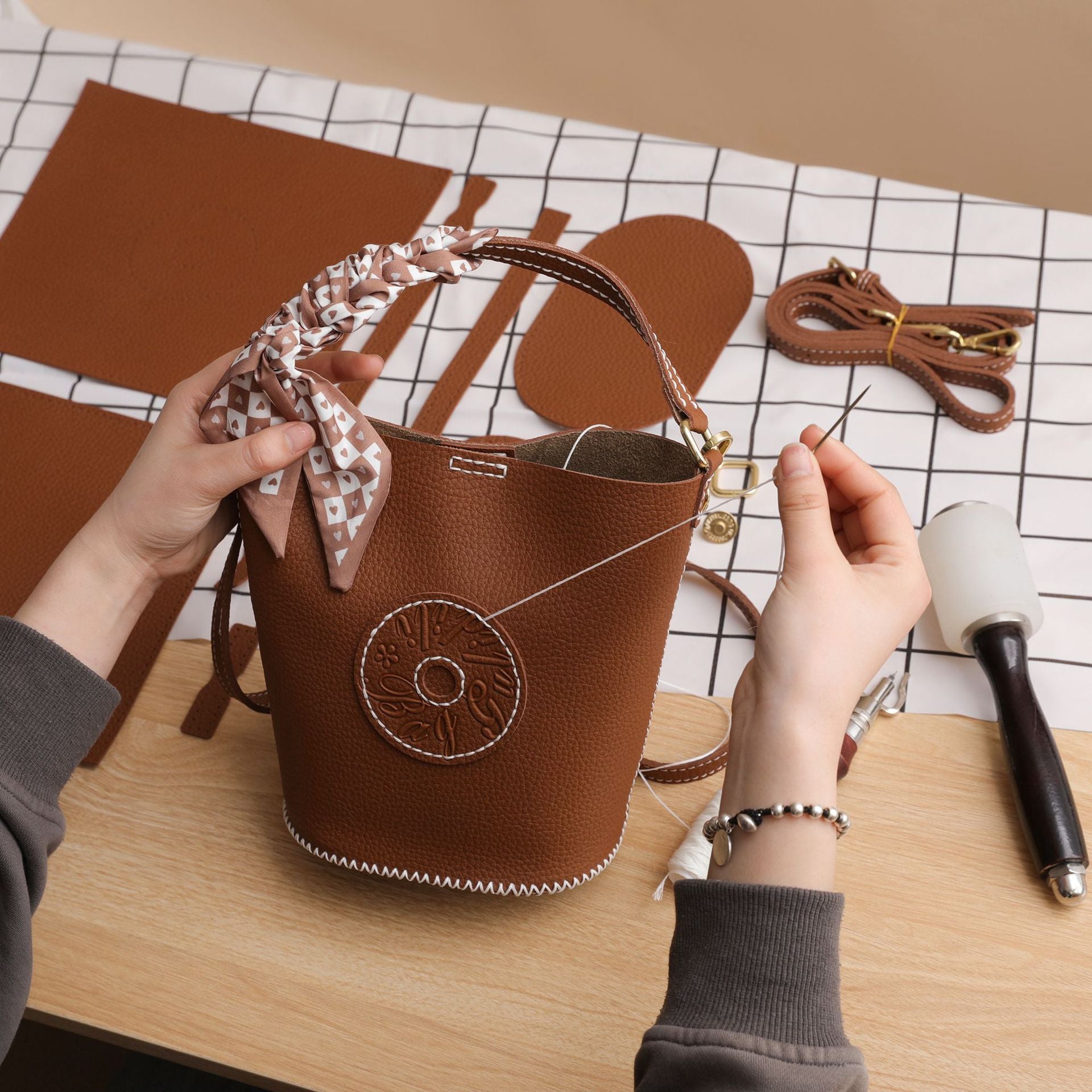DIY Handmade PU Leather Handbag Kit – Beginner-Friendly Sewing Set with Pre-Cut Materials & Step-by-Step Video Tutorial | Adjustable Crossbody & Top Handle Bag