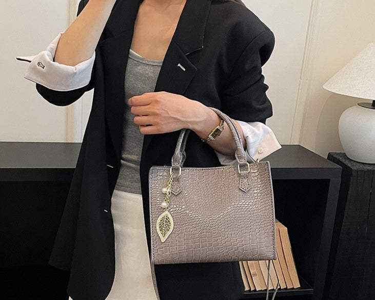 DIY PU Leather Handbag Kit | Handmade Crossbody Shoulder Tote Bag Craft Set for Beginners
