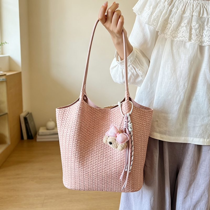 DIY Woven Shoulder Bag Kit for Beginners, Handmade PU Leather Crossbody Bag Making Kit, Creative Sewing Craft Gift for Women