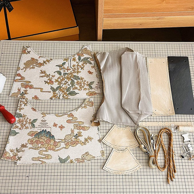 DIY PU Leather Handbag Kit for Beginners – Pre-Cut Sewing Craft Set with Video Tutorial, Elegant Mini Tote Bag Handmade Gift Kit