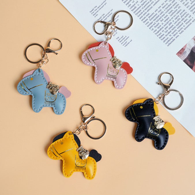 DIY Horse Keychain Craft Kit | Beginner-Friendly Handmade PU Leather Keychain Set | 8-Min Easy Sewing Gift Kit