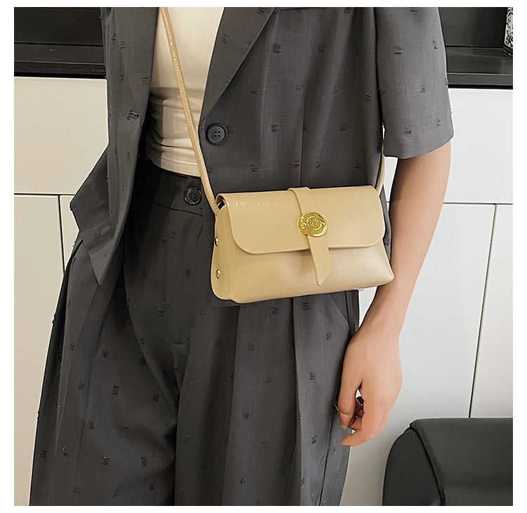 DIY PU Leather Crossbody Bag Kit for Beginners – Pre-Cut Purse Sewing Craft Kit with Video Tutorial, Handmade Shoulder Bag Gift for Women