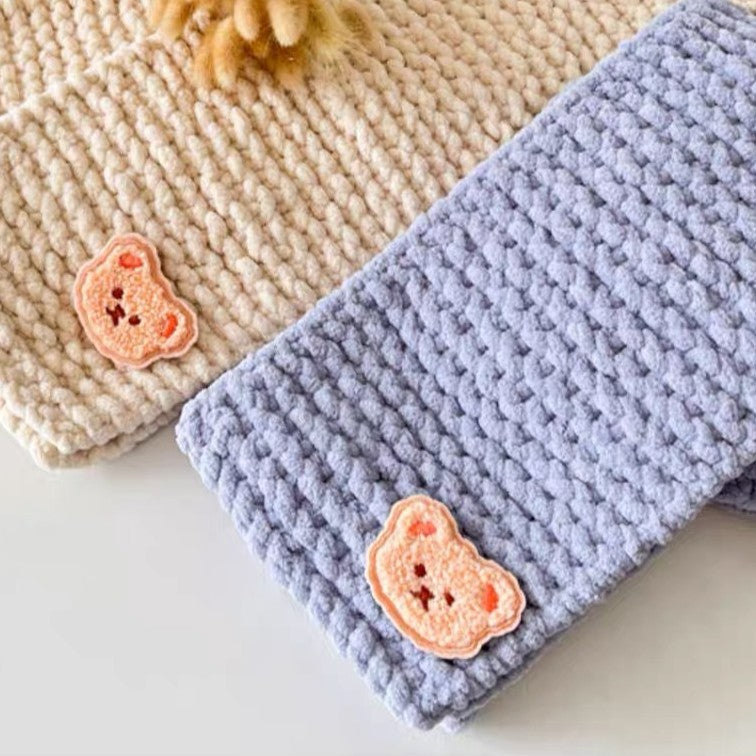 DIY Chunky Soft Yarn Knit Scarf Making Kit, Cute Bear Patch Warm Handmade Winter Scarf Craft Kit Multiple Color Options For Beginners