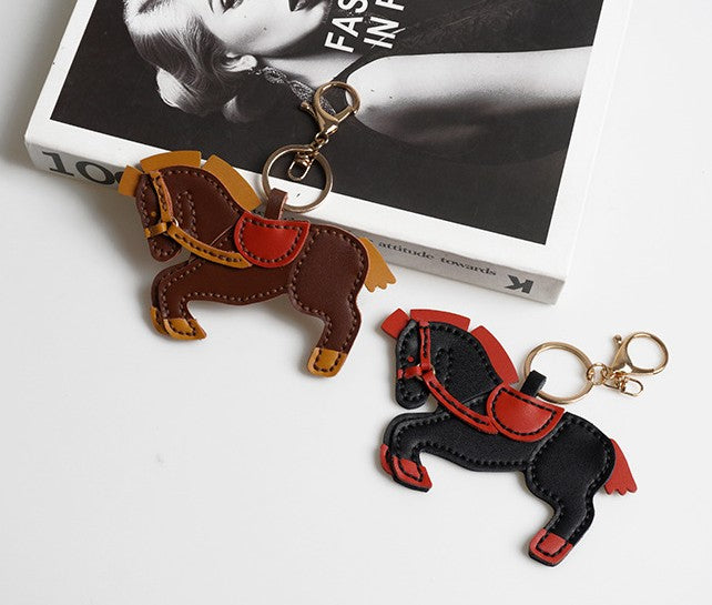 DIY Leather Horse Keychain Kit for Beginners – Handmade Cowhide Bag Charm & Keyring Craft Set with Video Tutorial