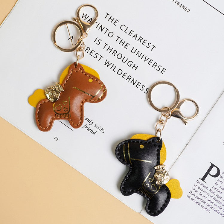 DIY Horse Keychain Craft Kit | Beginner-Friendly Handmade PU Leather Keychain Set | 8-Min Easy Sewing Gift Kit