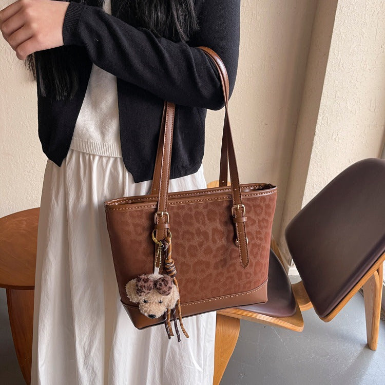 DIY PU Leather Tote Bag Kit for Beginners – Pre-Cut & Pre-Punched Handbag Sewing Kit with Video Tutorial, Crossbody & Shoulder Bag Craft Set