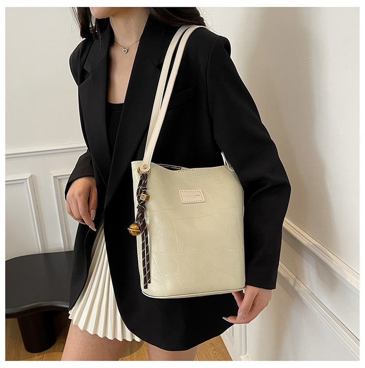 DIY PU Leather Tote Bag Kit for Beginners – Pre-Cut Hand Sewing Handbag with Video Tutorial, Shoulder & Top Handle Bag, Ivory/Khaki/Brown/Black