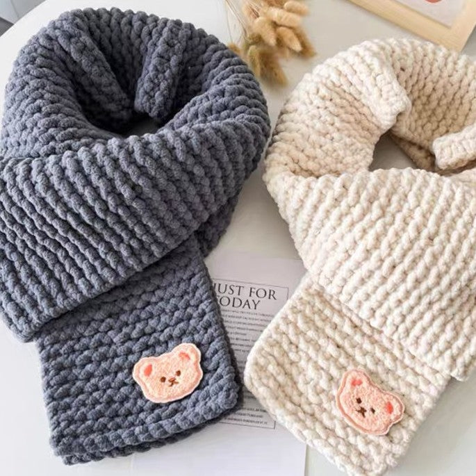 DIY Chunky Soft Yarn Knit Scarf Making Kit, Cute Bear Patch Warm Handmade Winter Scarf Craft Kit Multiple Color Options For Beginners