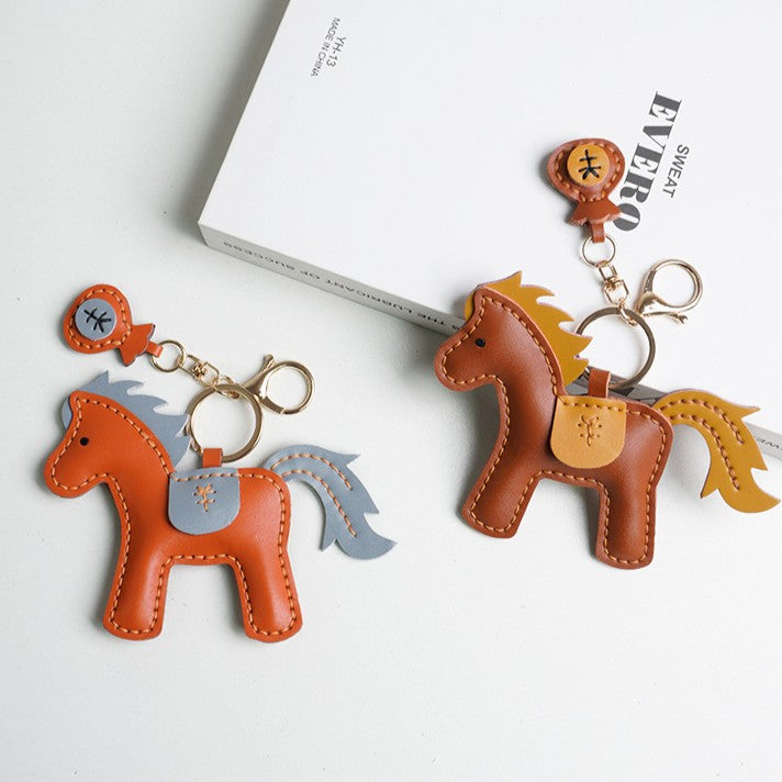 DIY Leather Horse Keychain Kit – Handmade Genuine Leather Craft Set with Video Tutorial (Multicolor)