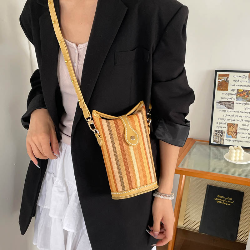 DIY Leather Crossbody Bag Kit for Beginners – Handmade Shoulder Bag Sewing Craft Kit with Pre-Cut PU Leather Pieces & Video Tutorial