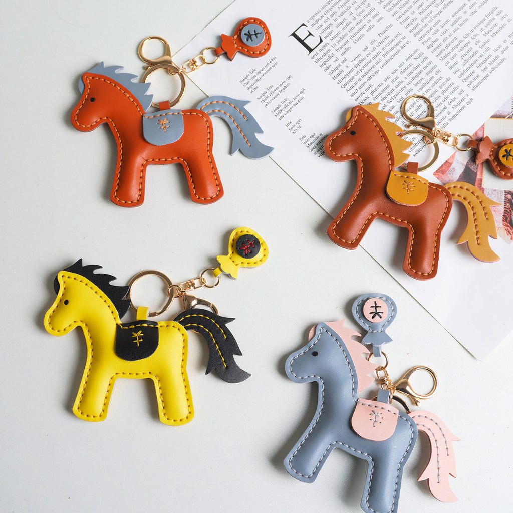 DIY Leather Horse Keychain Kit – Handmade Genuine Leather Craft Set with Video Tutorial (Multicolor)
