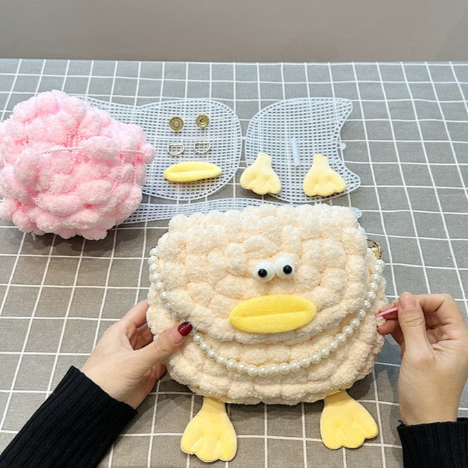DIY Crochet Shoulder Bag Kit for Beginners – Handmade Yarn Crossbody Purse Craft Kit with Video Tutorial