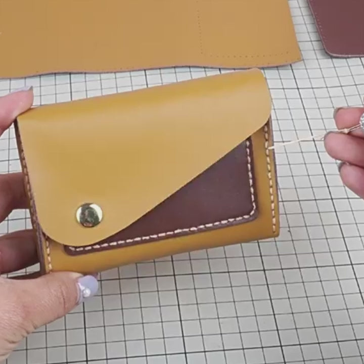 DIY Leather Coin Purse & Card Holder Kit for Beginners – Handmade Cowhide Wallet with Video Tutorial & Complete Sewing Kit
