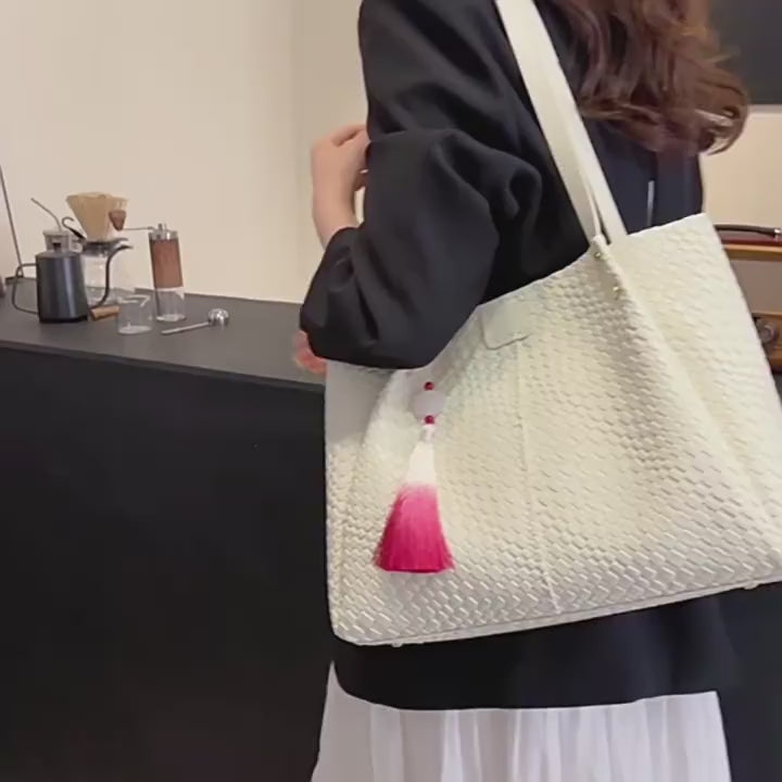 DIY Handmade Shoulder Bag Kit for Beginners – Pre-Cut PU Leather Sewing Craft Set with Video Tutorial, Gift for Her